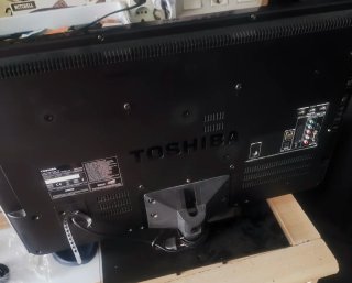 Televisión Toshiba 32 Negra