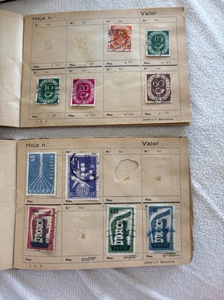 Lote 2 Antiguas Libretas Filatélicas con Sellos