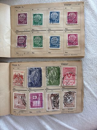 Lote 2 Antiguas Libretas Filatélicas con Sellos