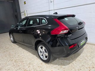 Volvo V40 2015