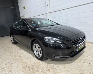 Volvo V40 2015