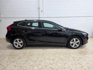 Volvo V40 2015