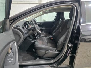 Volvo V40 2015