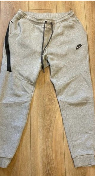 Nike Tech Fleece Gris Talla S