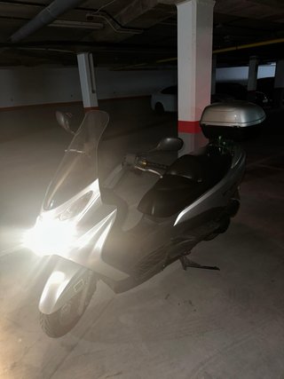 Suzuki Burgman 125 - 2006 - 45.000 km