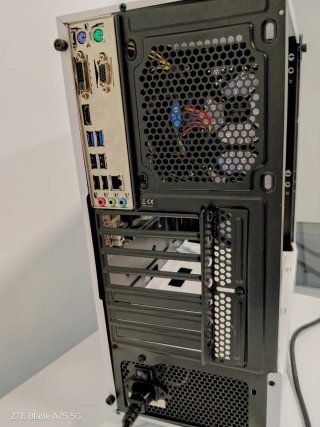 PC Asus Negro