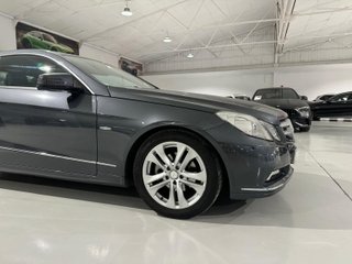 MERCEDES-BENZ CLASE E COUPÉ E 250 CGI (2010)