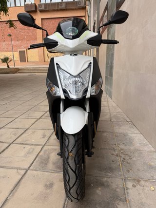 Kymco Agility City 125cc Scooter