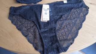Conjunto Etam sujetador y braga negro encaje