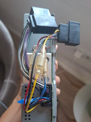 Radio Pioneer MVH-S100UB - Funciona