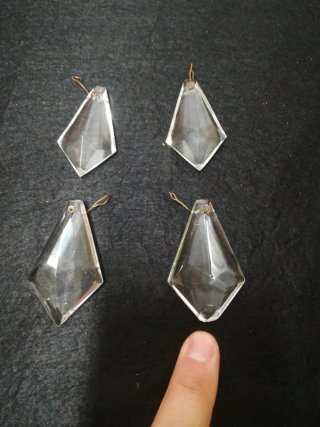 Prismas de cristal colgantes (4 unidades)