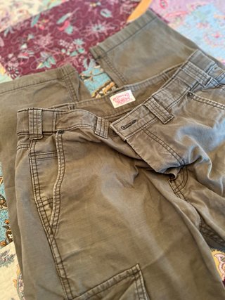 Pantalones cargo hombre verde