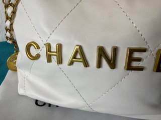 Bolso Chanel Blanco y Dorado