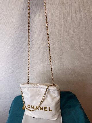 Bolso Chanel Blanco y Dorado