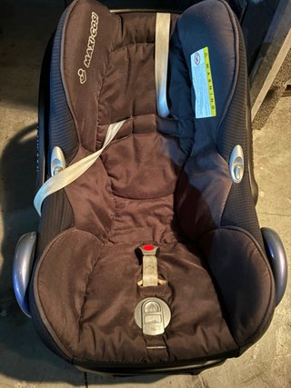 Maxi-Cosi con adaptador