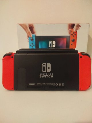 Pack Nintendo Switch 32GB V2 Rojo/Rojo + juego