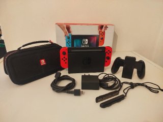 Pack Nintendo Switch 32GB V2 Rojo/Rojo + juego