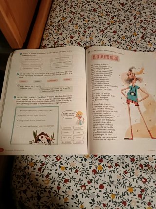Libros SM edición Revuela 3° Primaria.