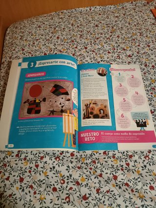Libros SM edición Revuela 3° Primaria.