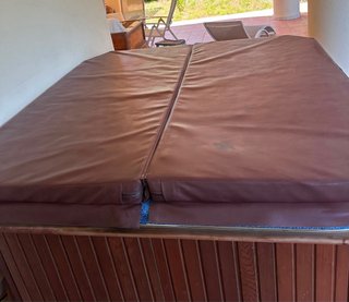 Jacuzzi 5 plazas seminuevo