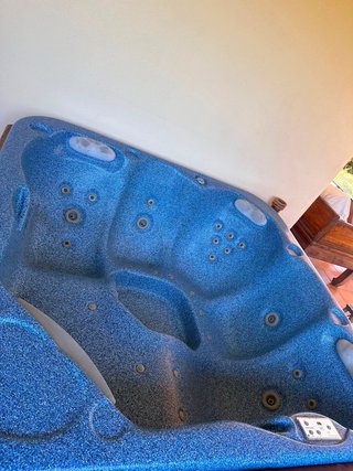 Jacuzzi 5 plazas seminuevo