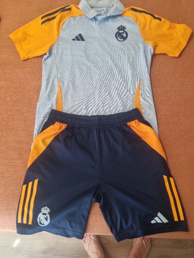 Conjunto Real Madrid Adidas Azul y Naranja