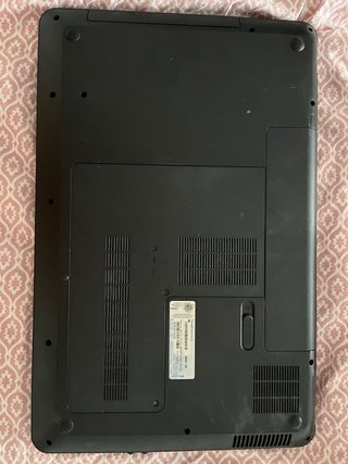 HP Pavilion G7 per parti