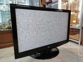 TV LG 42"