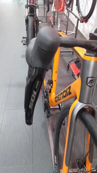 Oportunidad Bici carretera carbono Mendiz F9