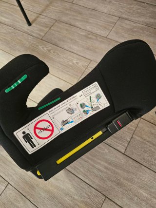 Silla coche isofix negra