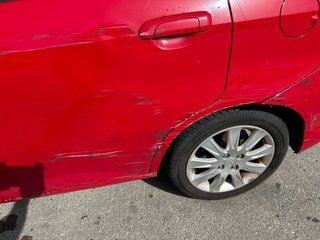 Honda Jazz 2004 con etiqueta B. 1.4 gasolina