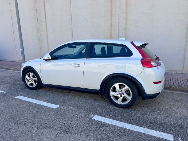 Volvo C30 | 182.000 km | Muy cuidado y al día - foto 1