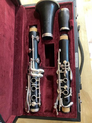 Clarinete Buffet RC Sib 17 llaves + estuche.