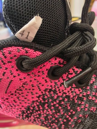 Deportivas Talla 41 Negro y Rosa