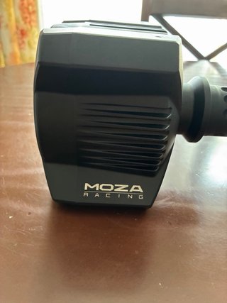 Base Moza R3 + Soporte Mesa y Accesorios