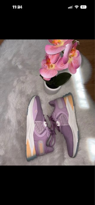 Zapatillas Puma Moradas y Turquesa