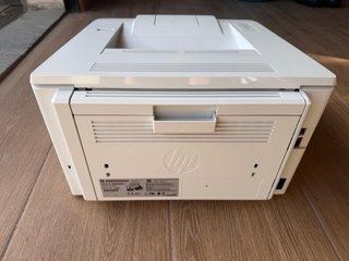 HP LaserJet Pro M203dn Impresora Láser