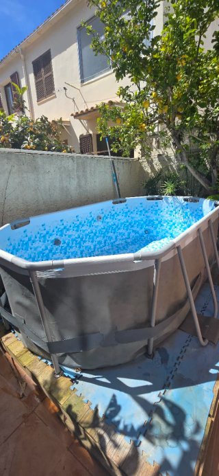 Piscina desmontable Bestway con depuradora dearena