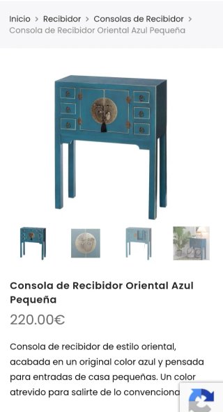 Consola Oriental Azul con Detalles Dorados