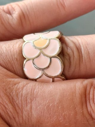 Anello fascia smalto rosa cipria e oro