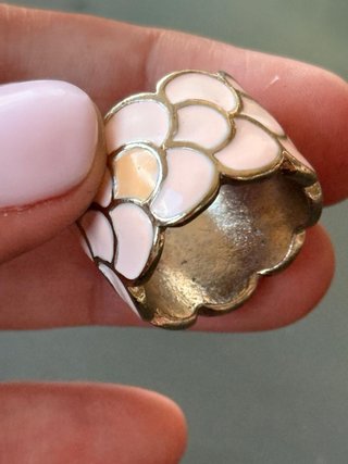Anello fascia smalto rosa cipria e oro