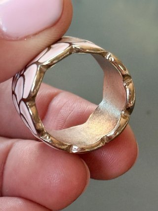 Anello fascia smalto rosa cipria e oro