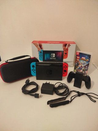 Nintendo Switch 32GB V1 + Juego