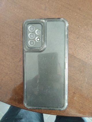 Móvil Samsung azul celeste