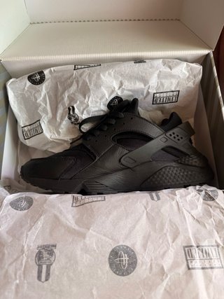 Nike Air Huarache Edición Limitada Negra