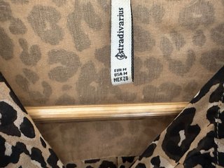 Camisa Stradivarius Animal Print