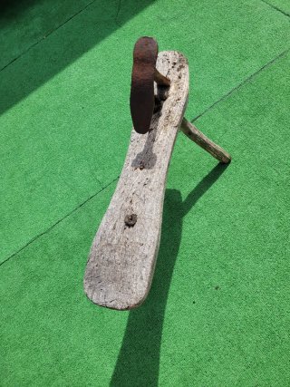 Banco zapatero antiguo madera y metal