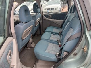 Nissan Almera 2004