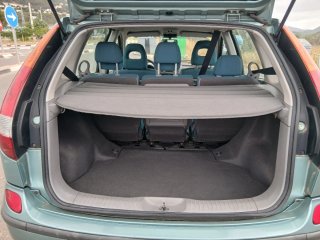 Nissan Almera 2004