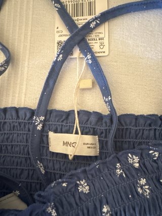 Blusa tirantes azul flores blancas Talla S